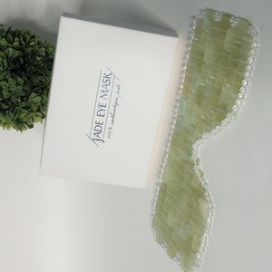 Jade Quartz Eye Mask
